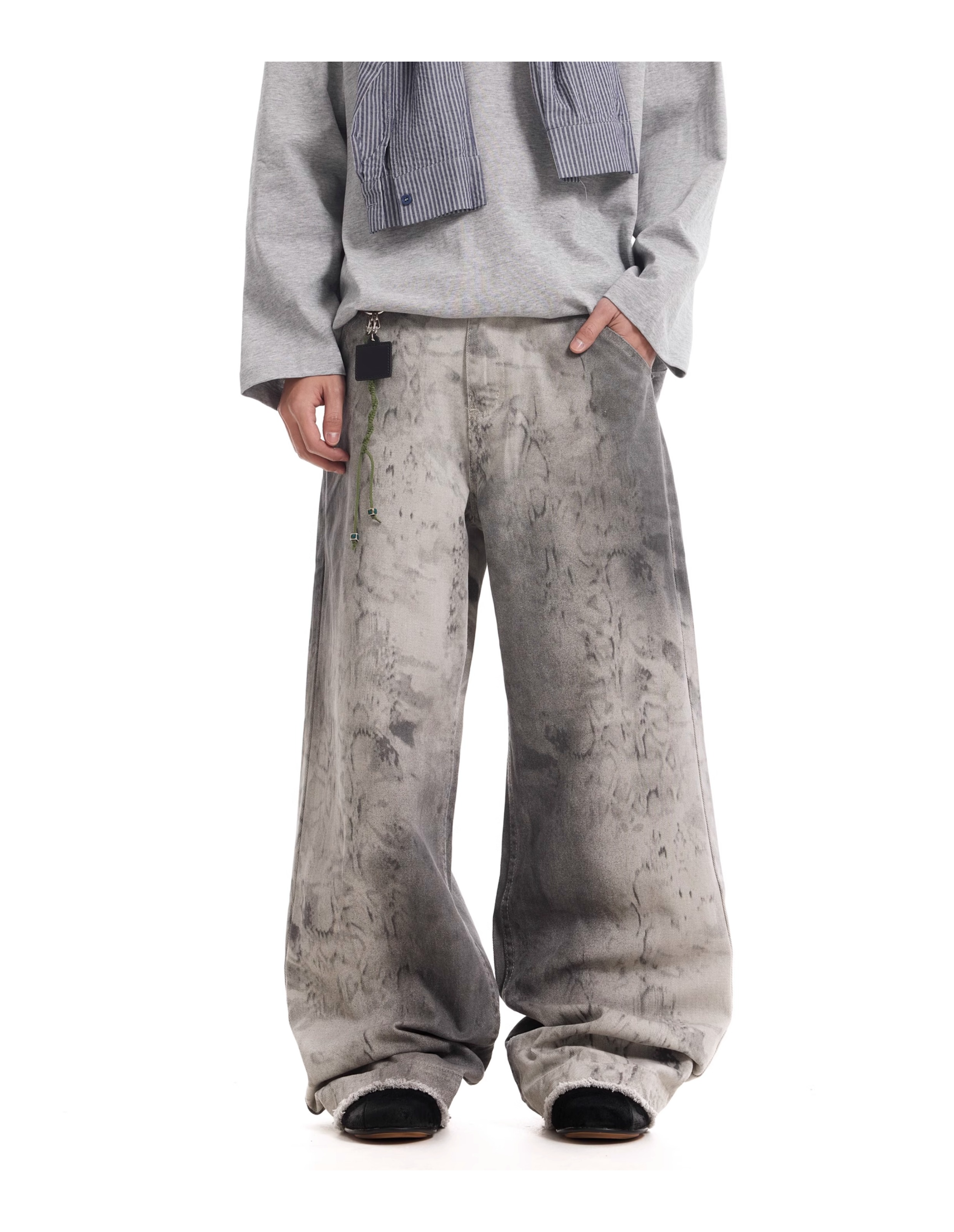WASHED DISTRESSED BOOTCUT PANTS
