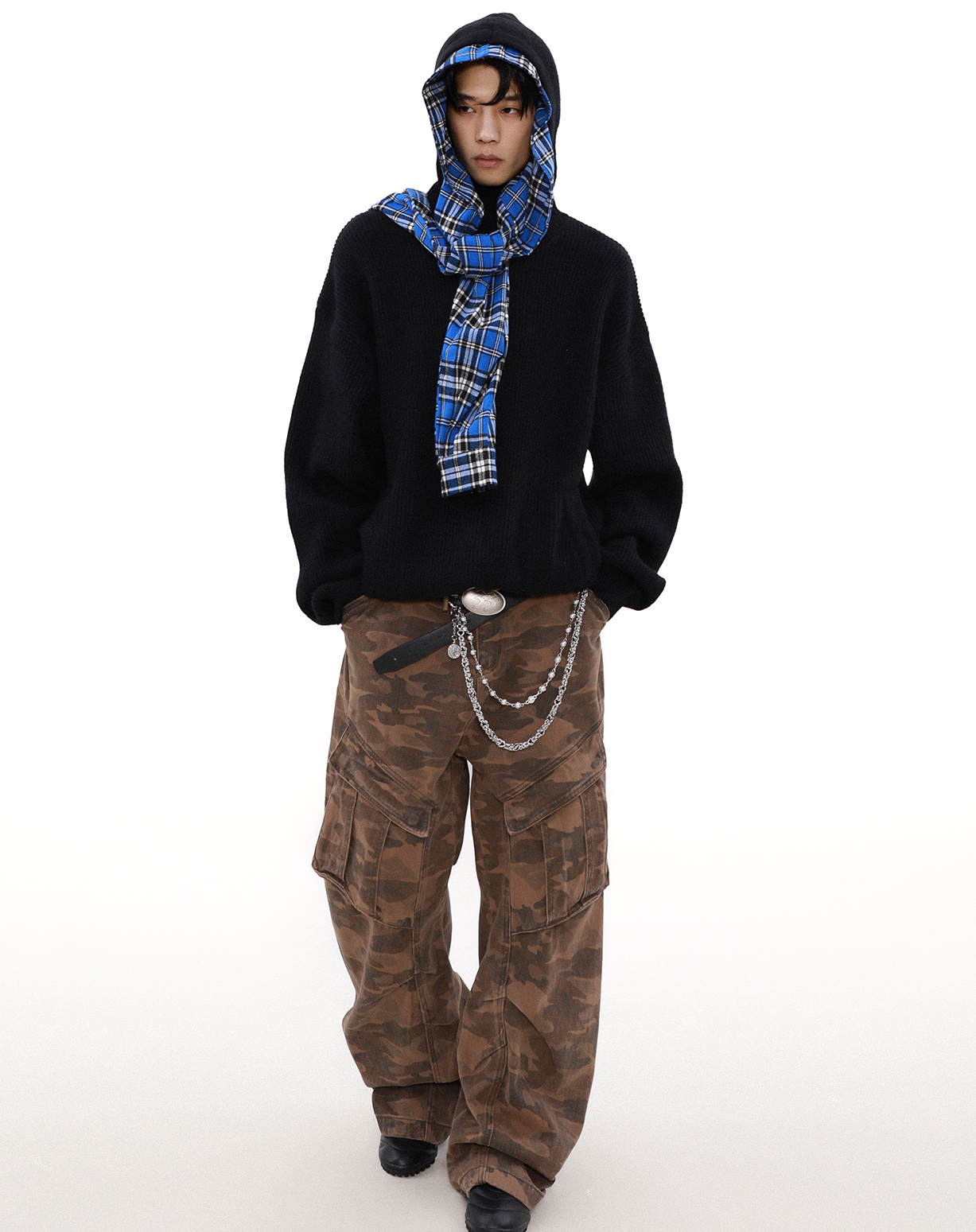 NOMAD DRAPE KNIT HOODIE