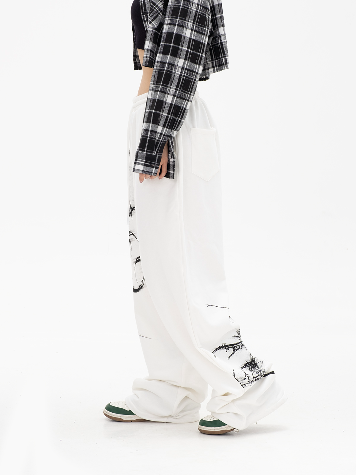 SOLACE MOVE SWEATPANTS