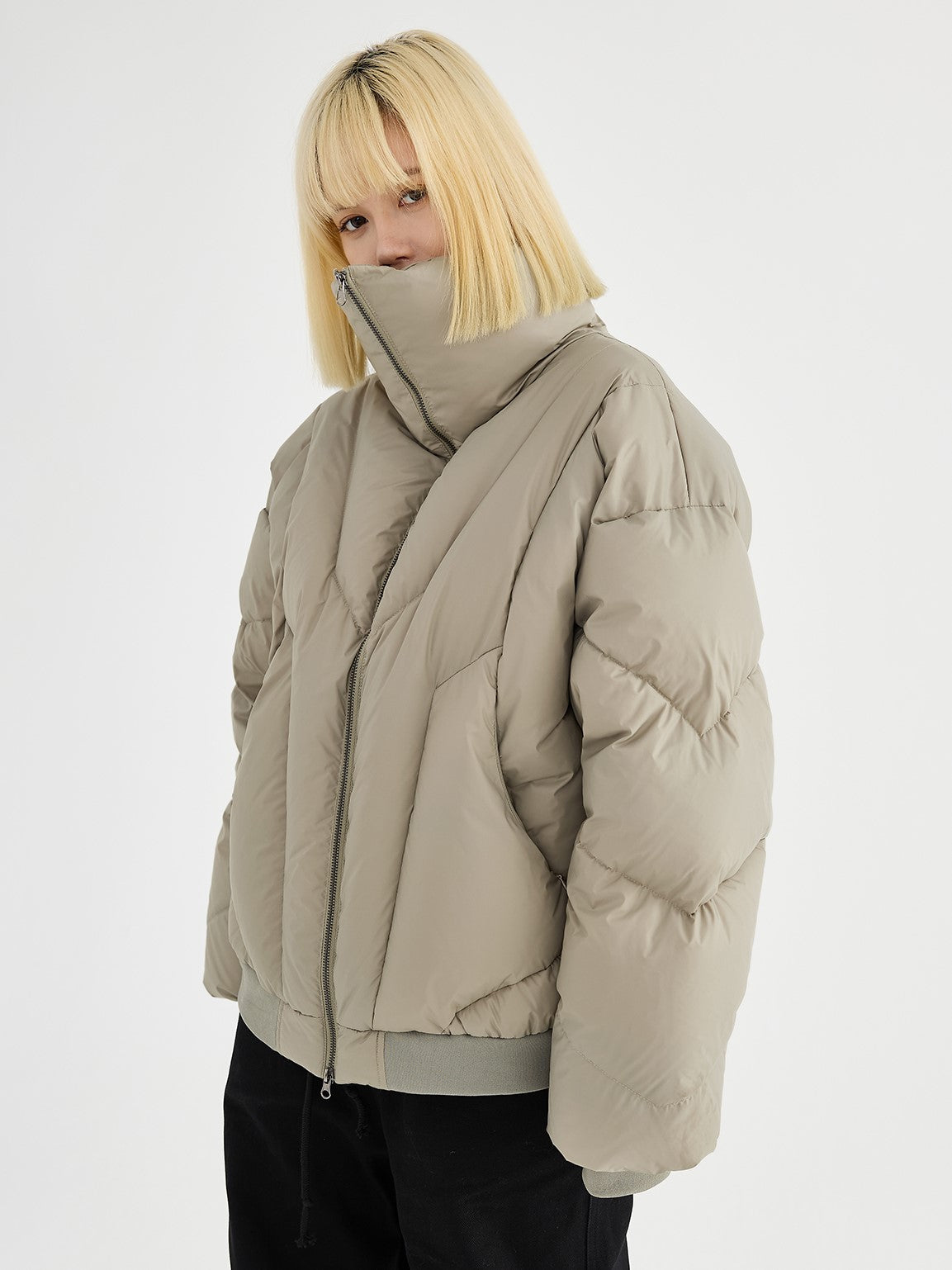 HIGH NECK CROPPED PUFFER JACKET