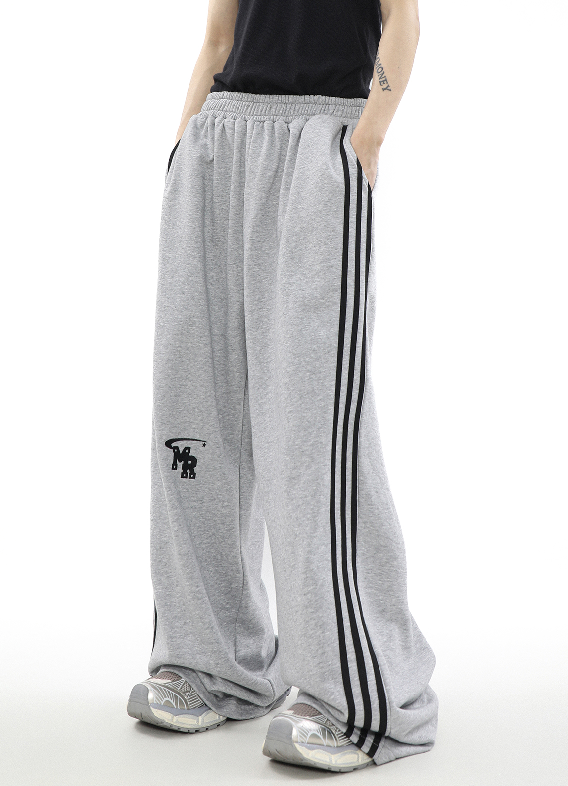 URBAN FLOW TRACK SET PANTS