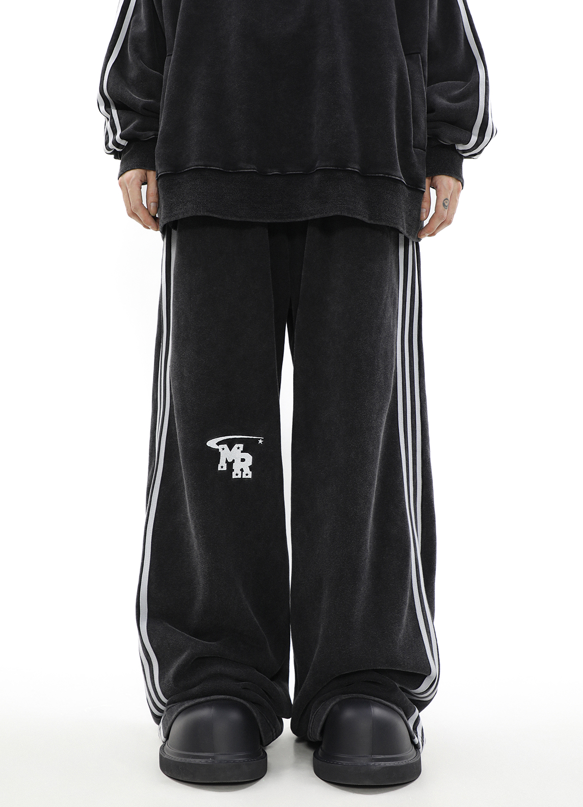 URBAN FLOW TRACK SET PANTS