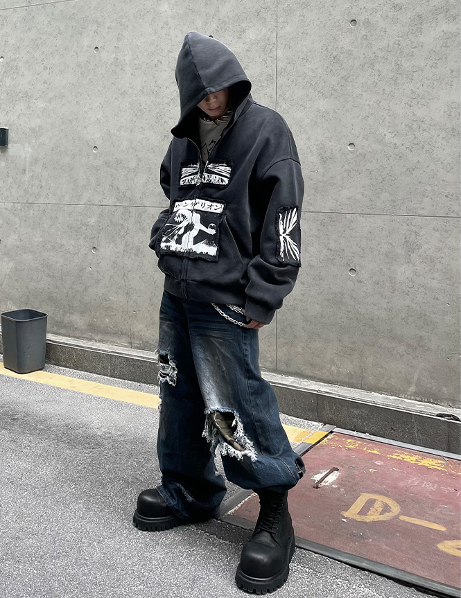 EVA RELIC DAMAGED HOODIE