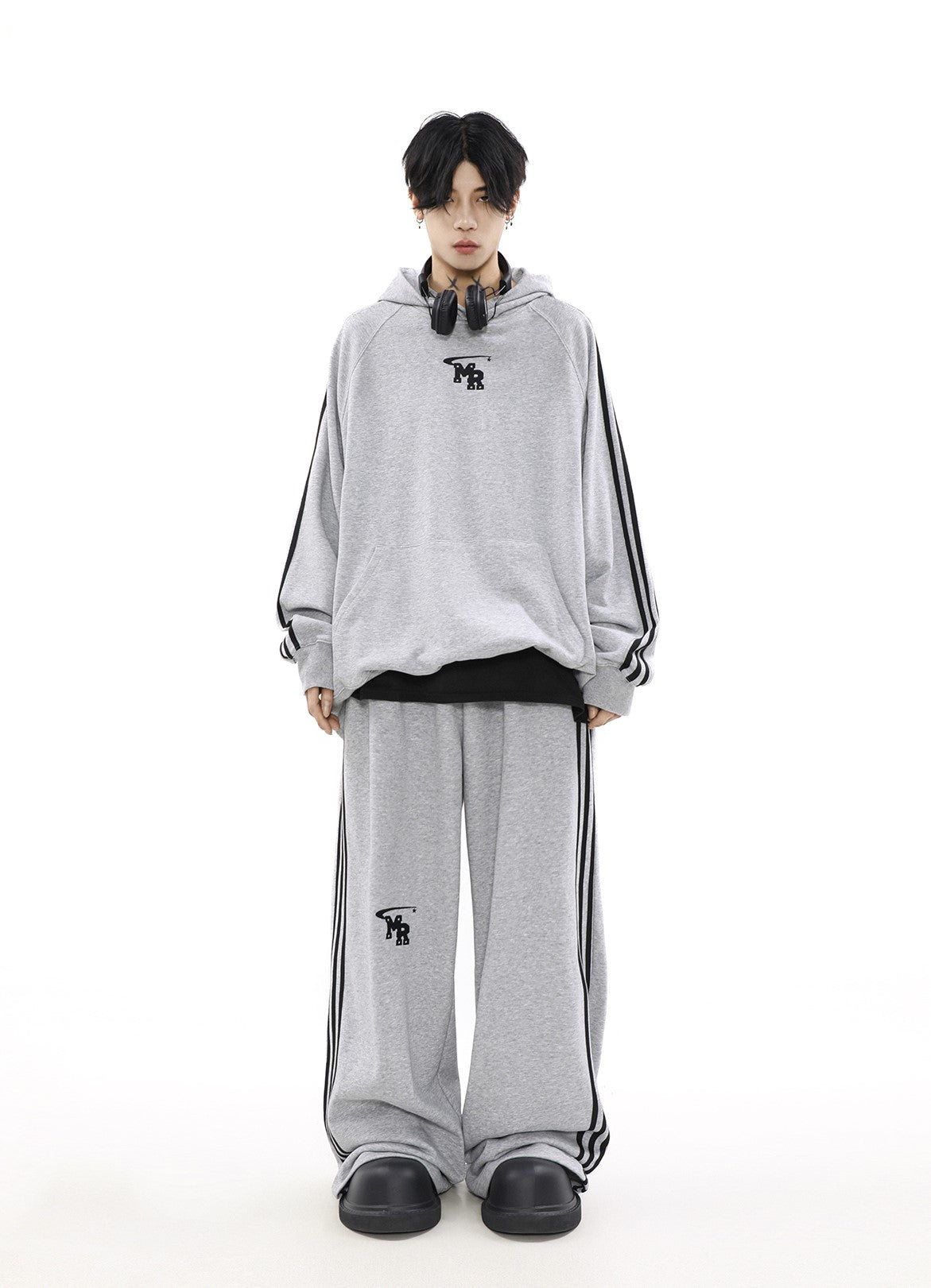 URBAN FLOW TRACK SET HOODIE