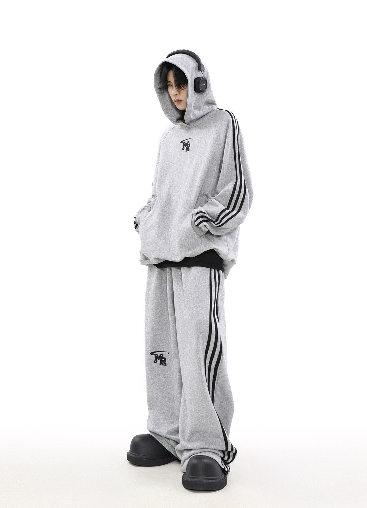 URBAN FLOW TRACK SET HOODIE