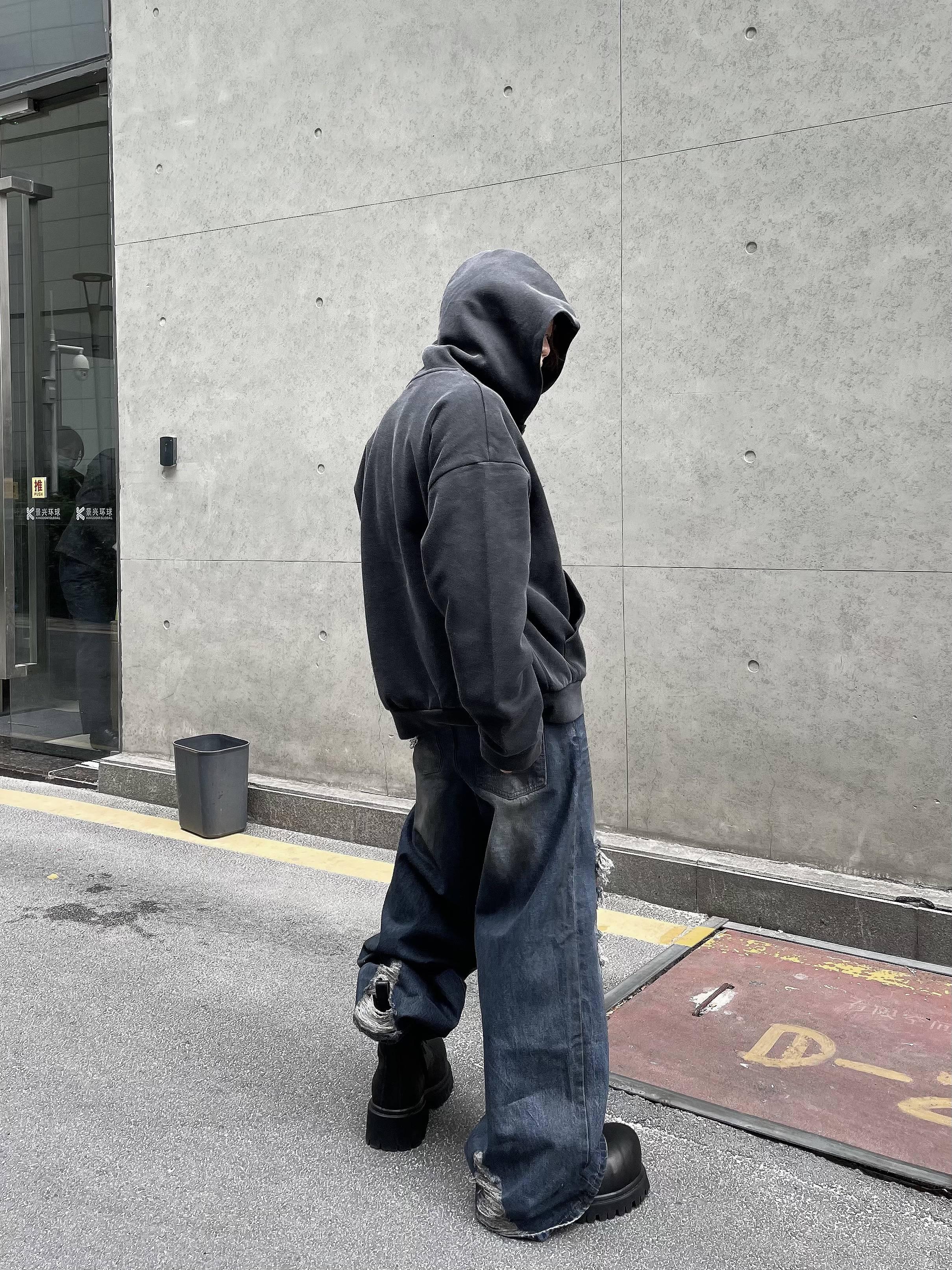 EVA RELIC DAMAGED HOODIE