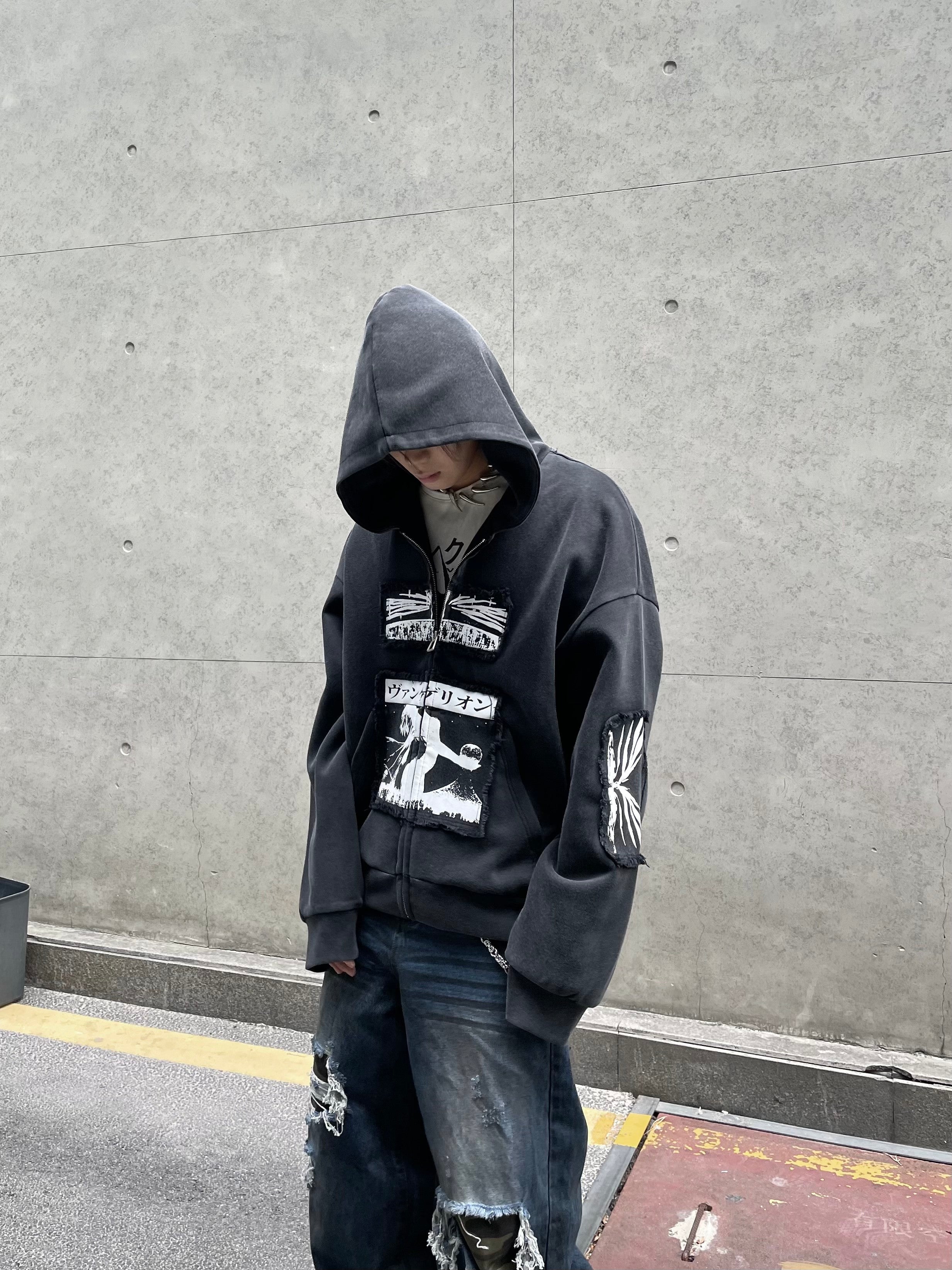 EVA RELIC DAMAGED HOODIE