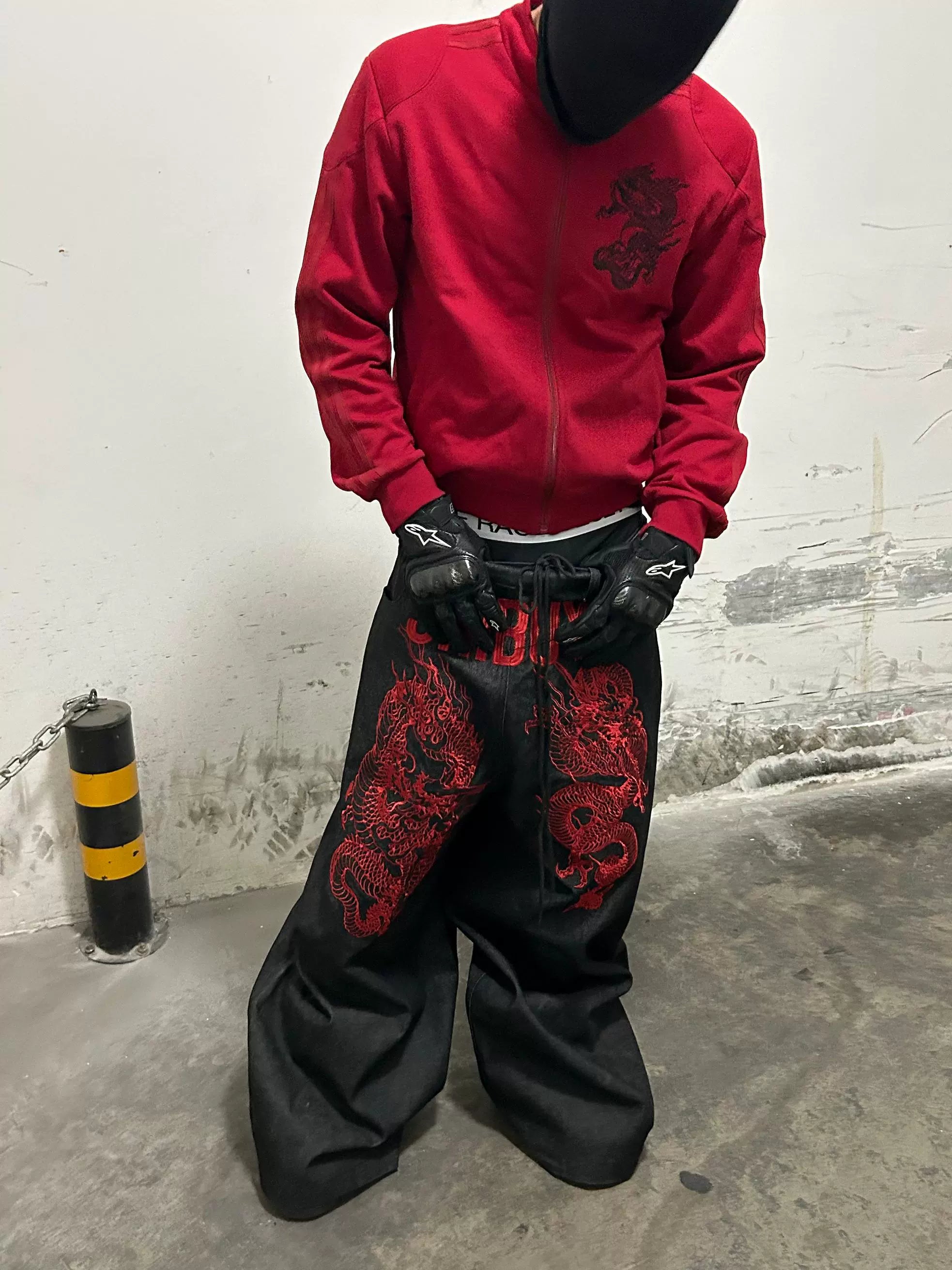 SCARLET BAGGY DENIM PANTS