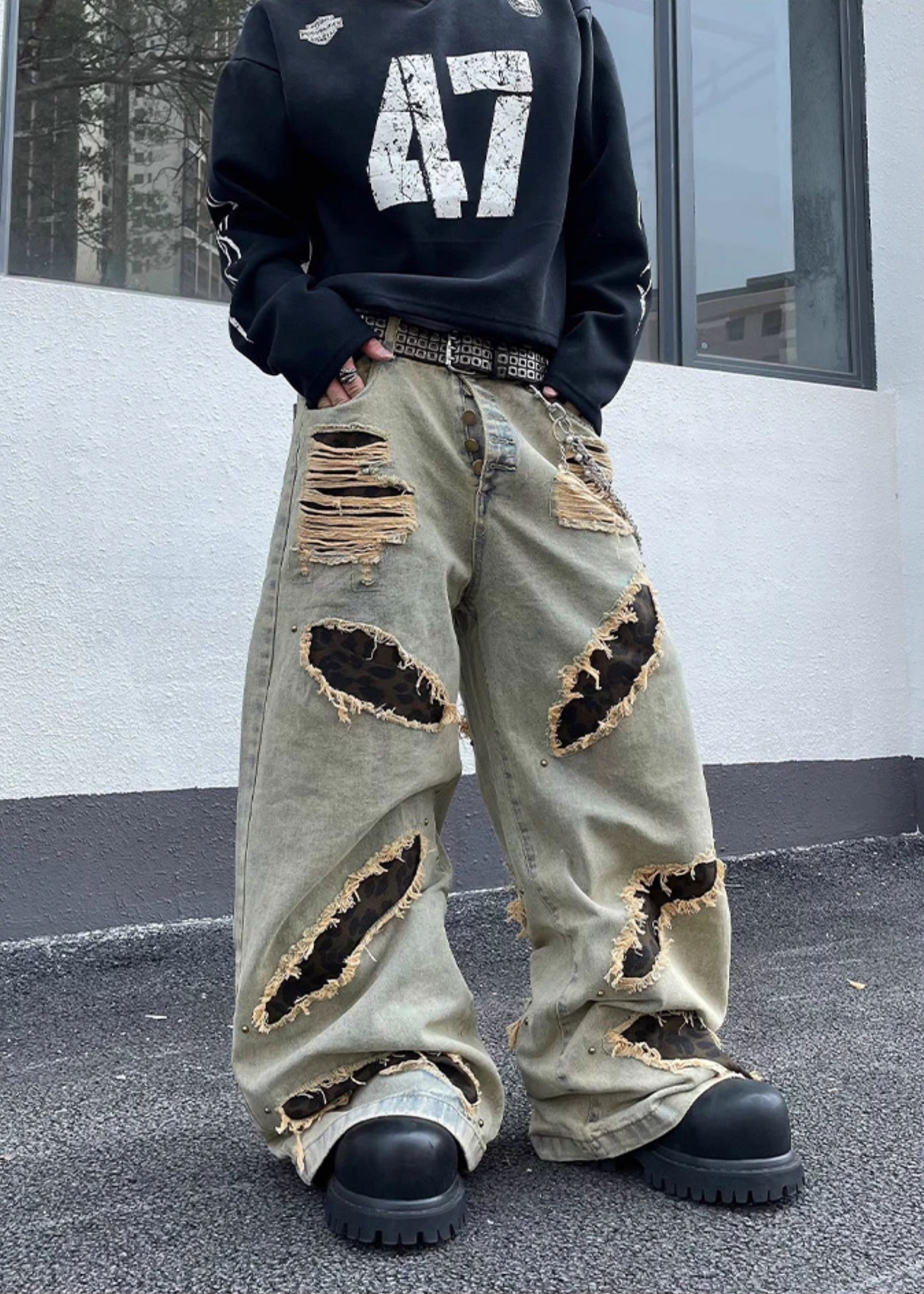 LEOPARD BAGGY DENIM PANTS