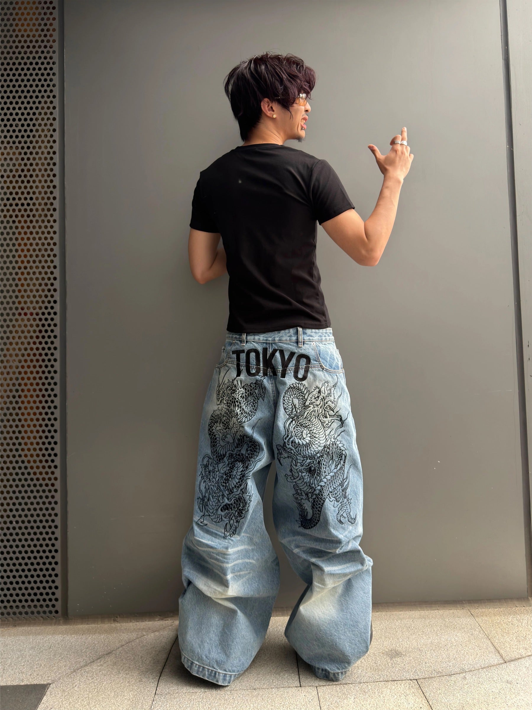 TOKYO DRAGON EMBROIDERY BAGGY DENIM