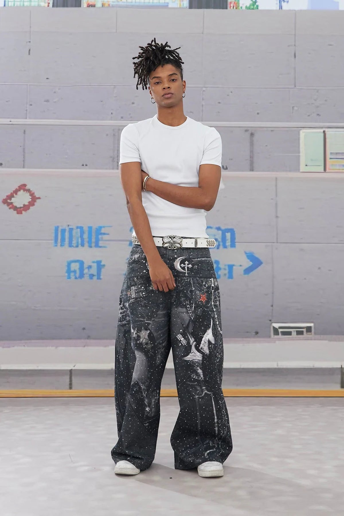 AWESOME SLIM TEE