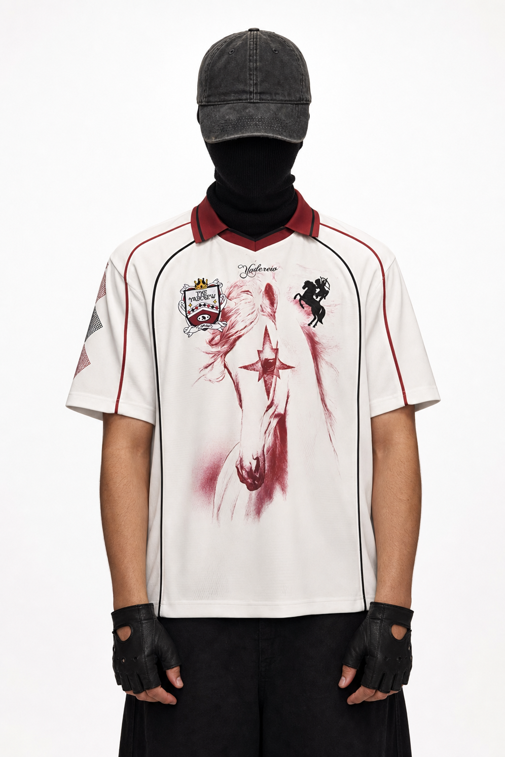 TAVROSK FOOTBALL TEE