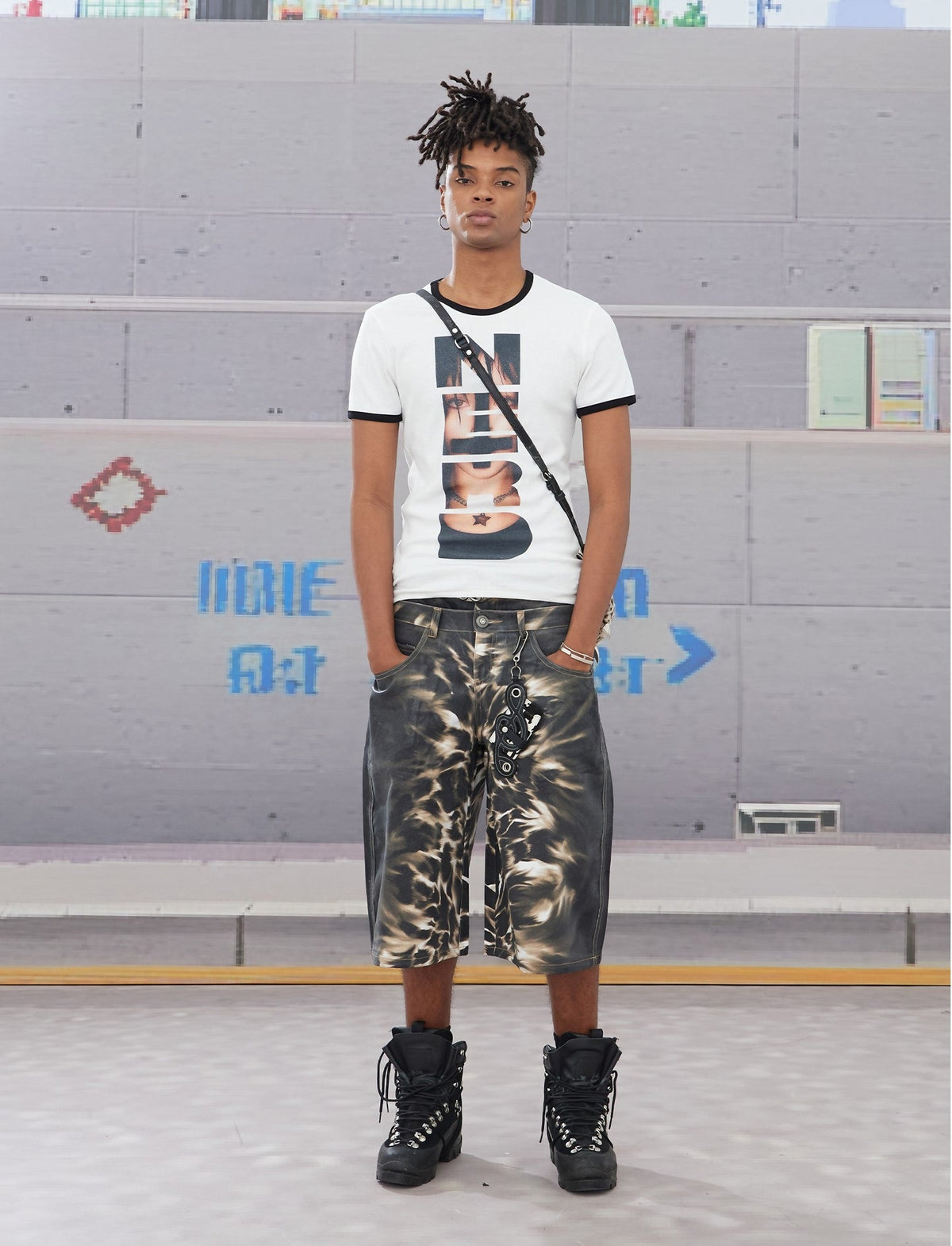 RAZOR GRAPH DENIM SHORTS