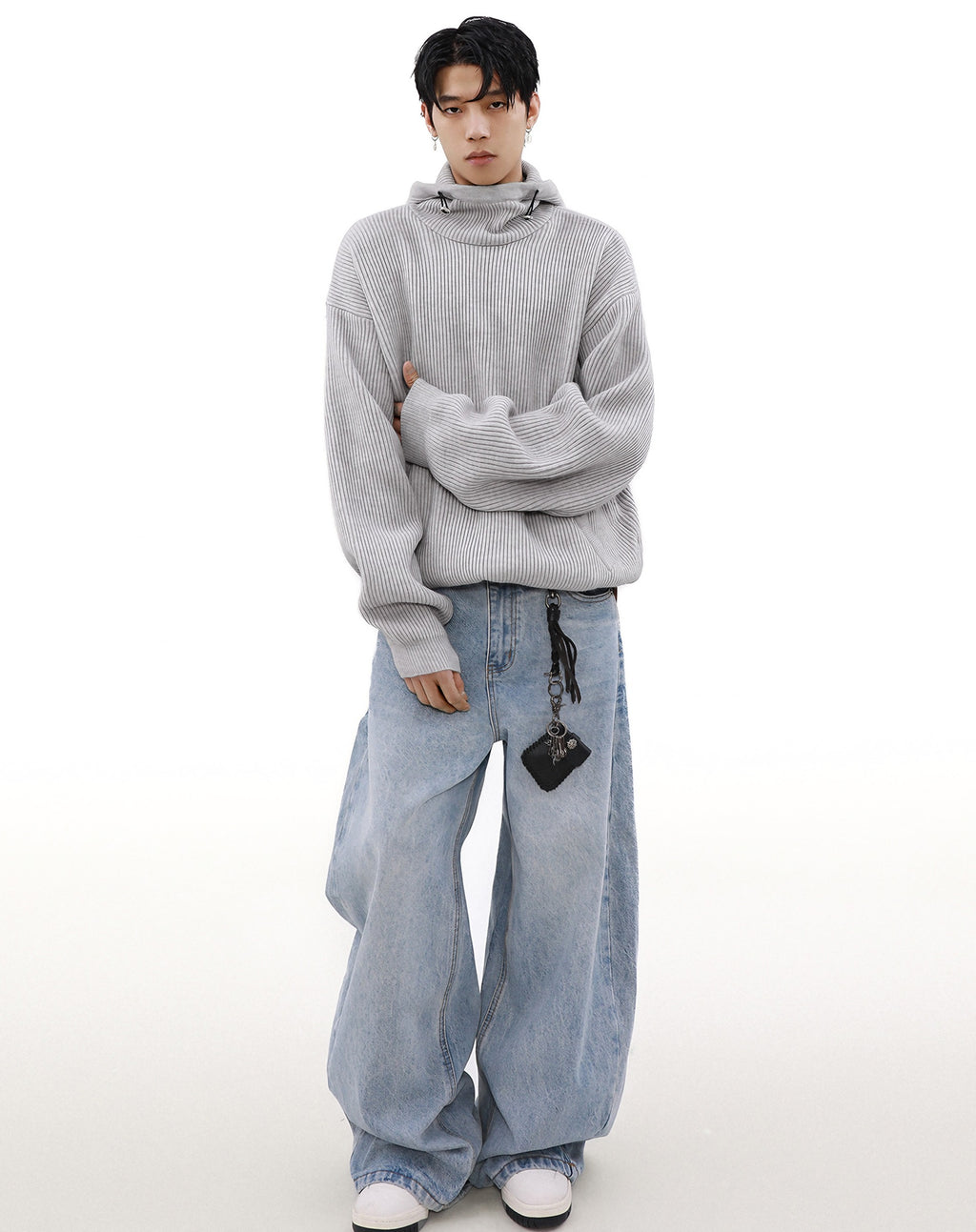 NOMAD DRAPE KNIT HOODIE