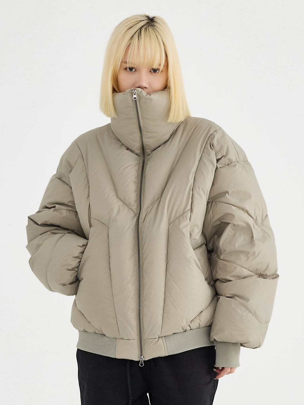MIDNIGHT CROPPED PUFFER