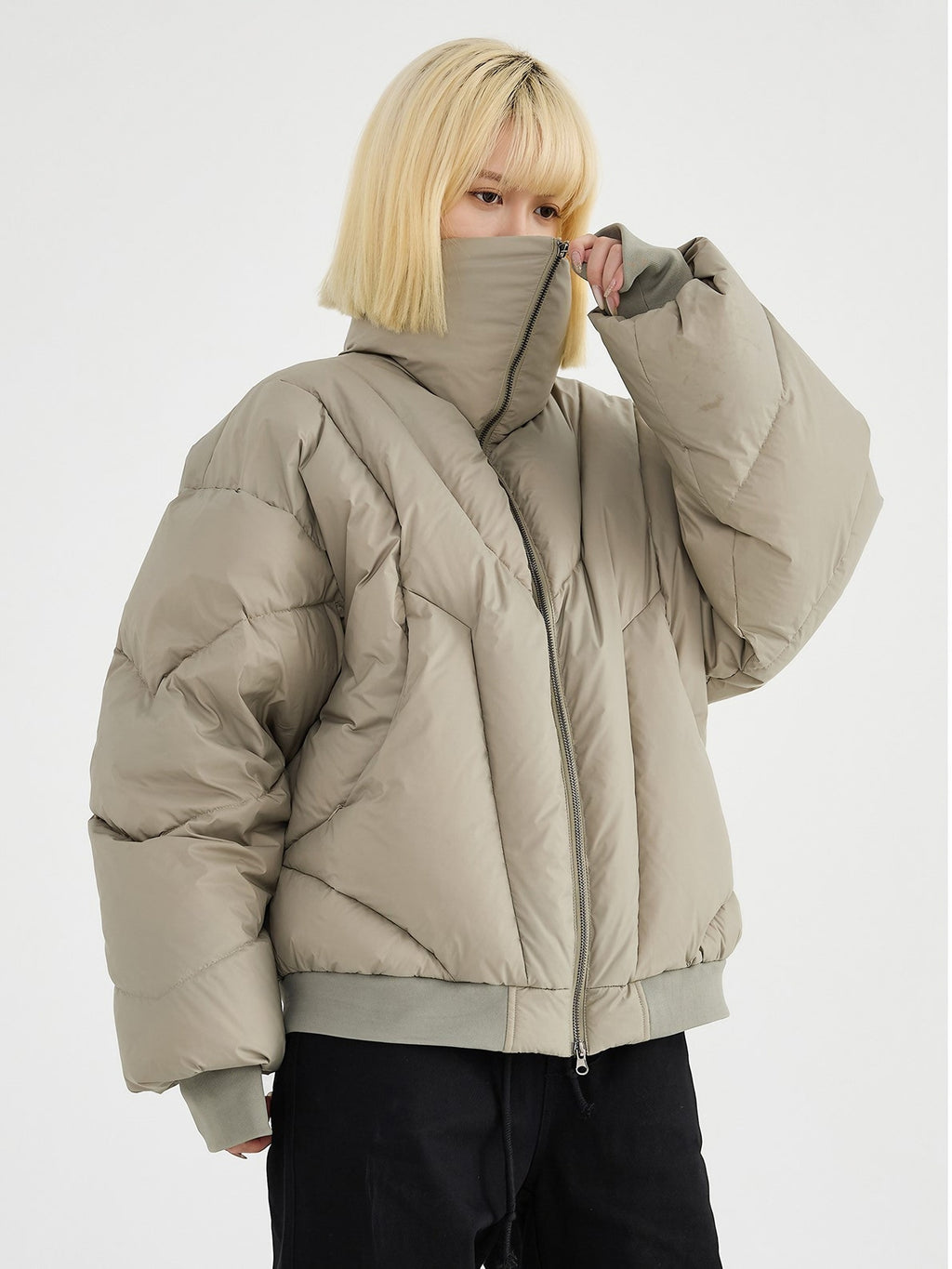 MIDNIGHT CROPPED PUFFER
