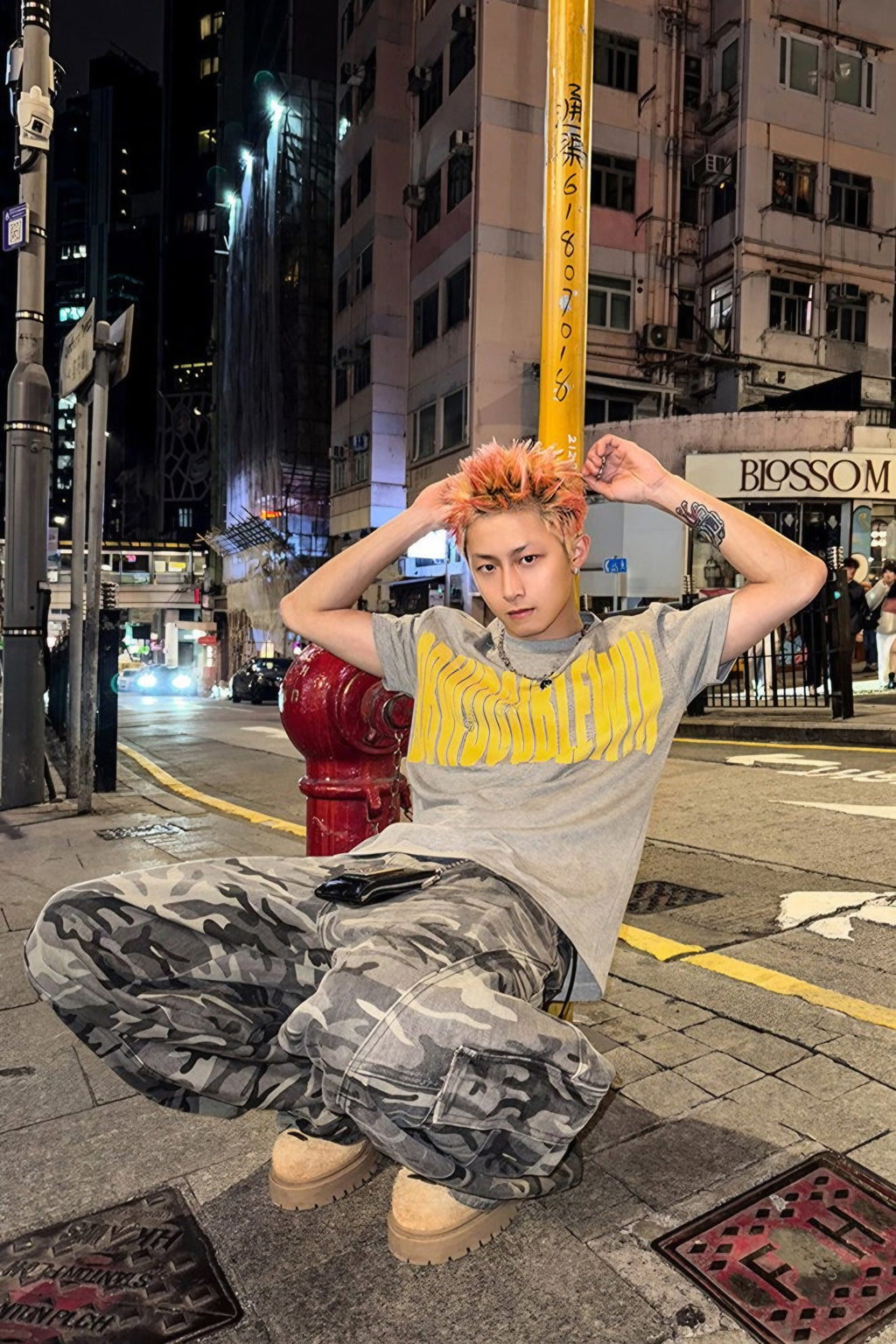 GRAFFITI SLIM FIT TEE