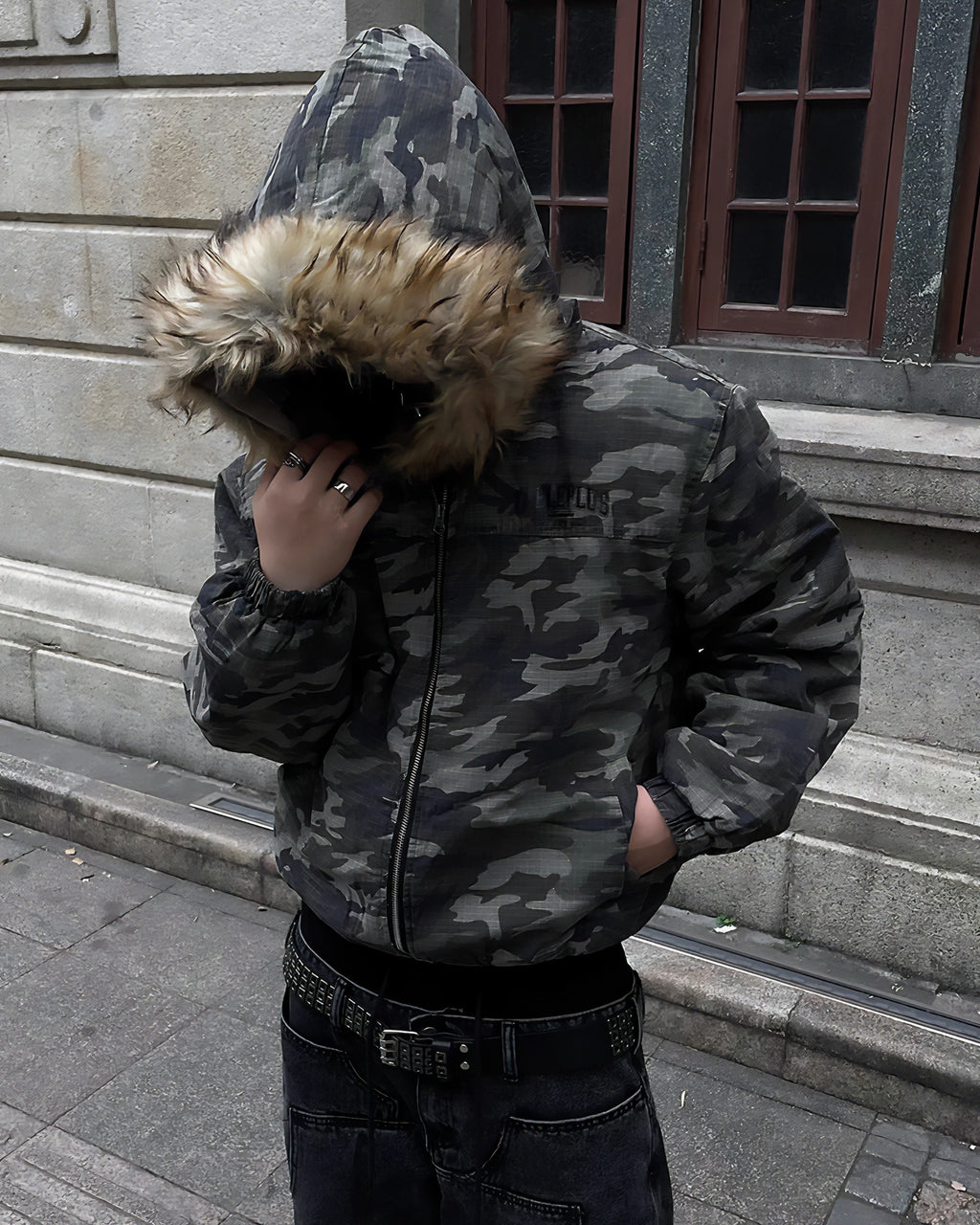 RICH FUR MILITARY JACKET