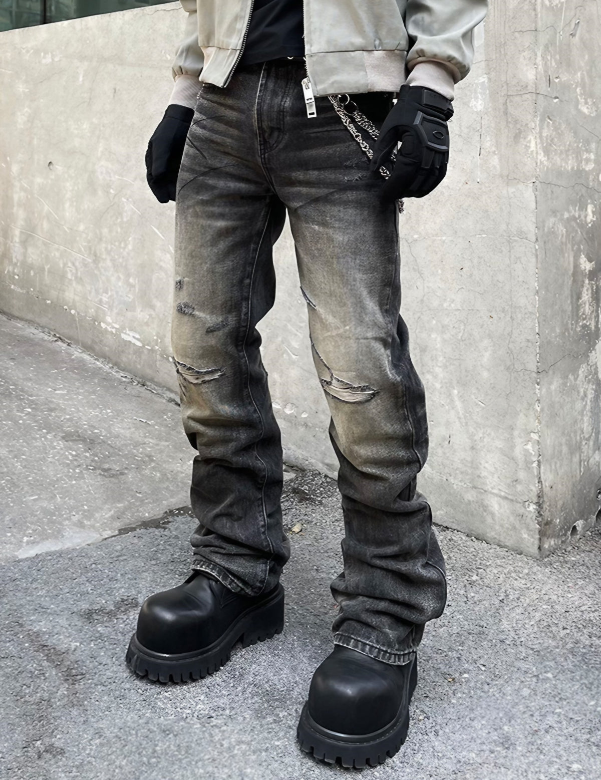 RUGGED DAMAGE DENIM PANTS