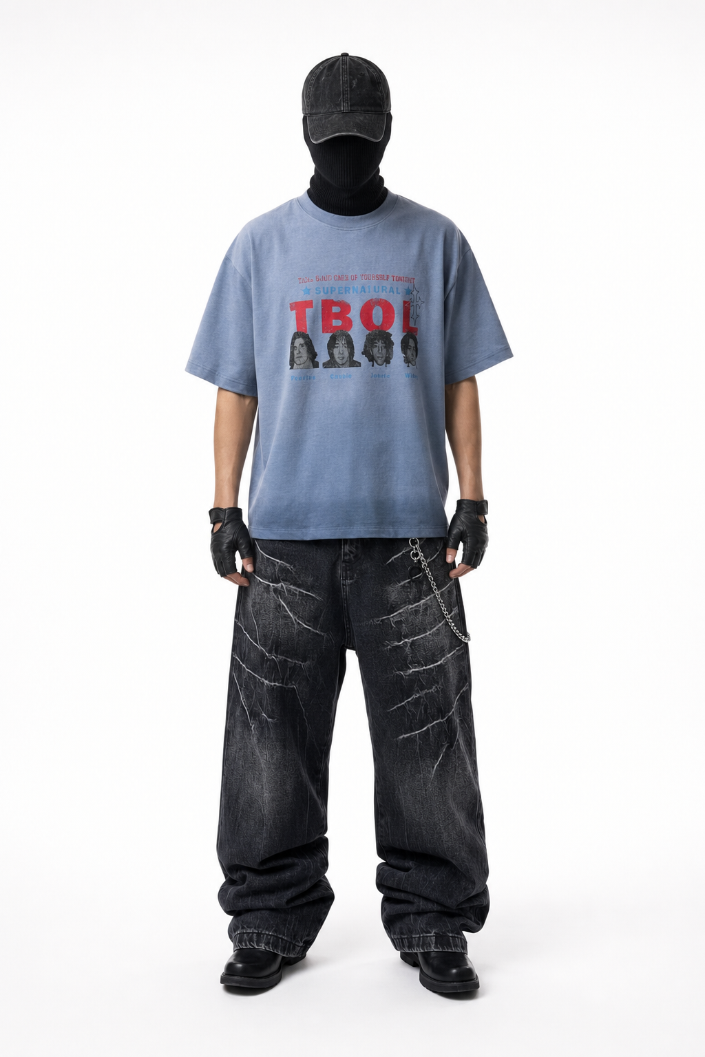 HALWICK TEE × RAVAGE LOOSE DENIM PANTS コーディネート