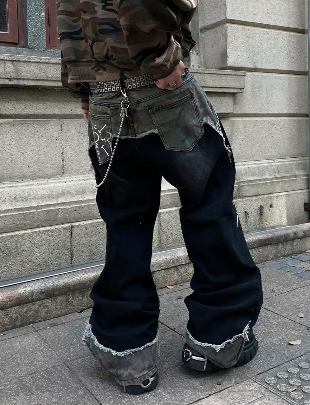 RAW FLAIR DENIM PANTS