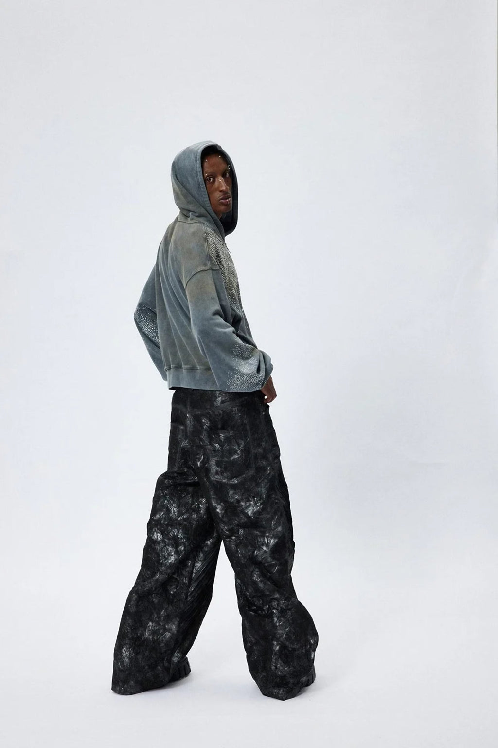 RHINESTONES ZIP-UP HOODIE
