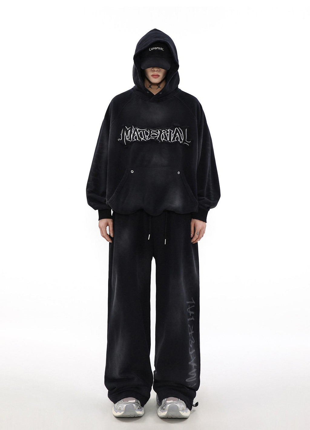 ACID WASHED INITIAL PANTS