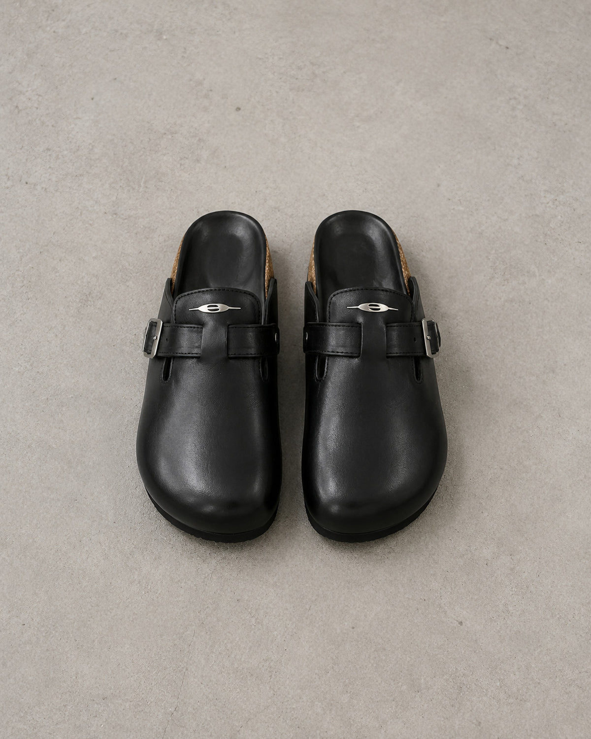 BERVIK BUCKLE MULE