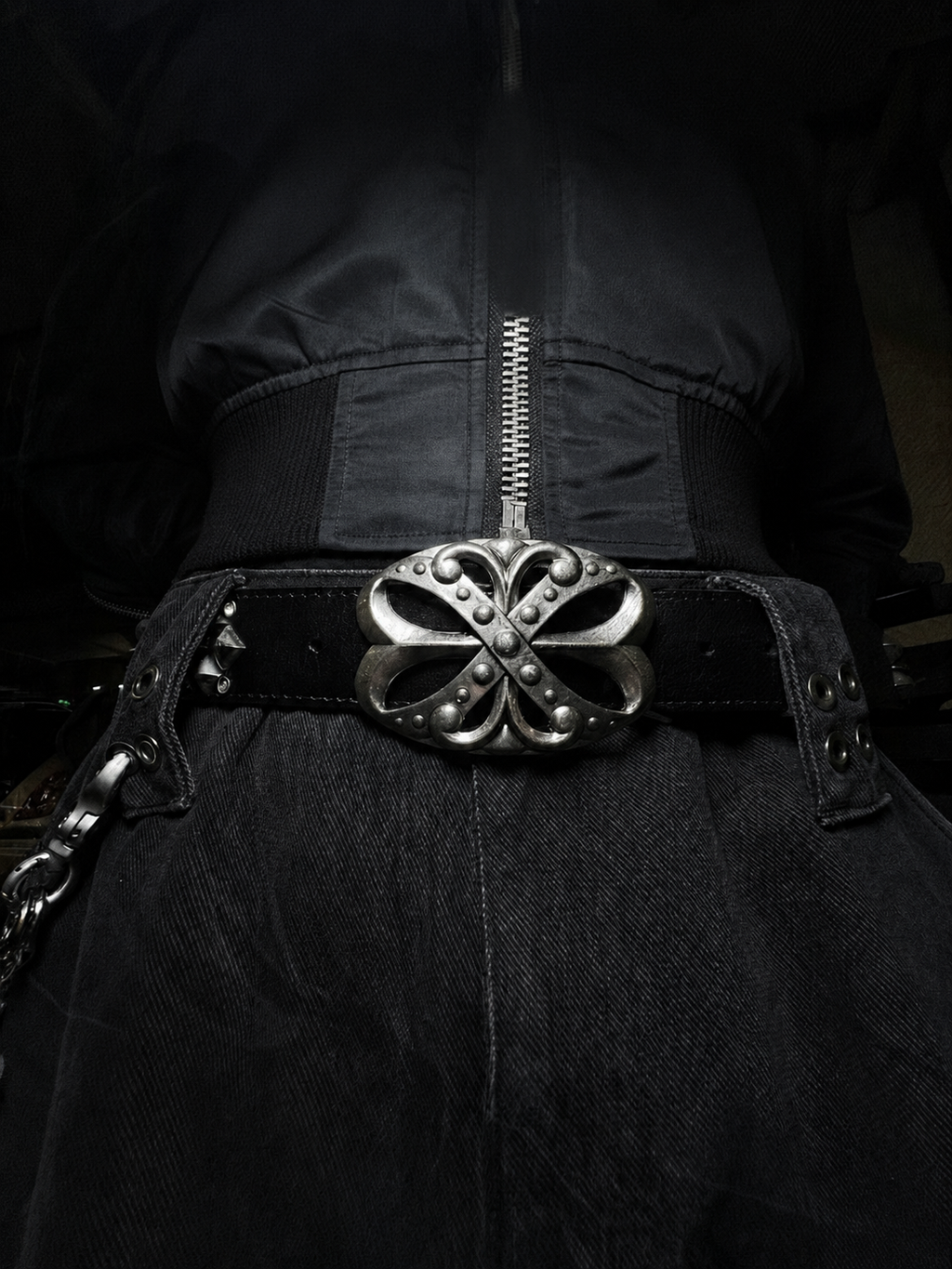 HIGHEND RHINESTONES BACKLE LEATHER BELT