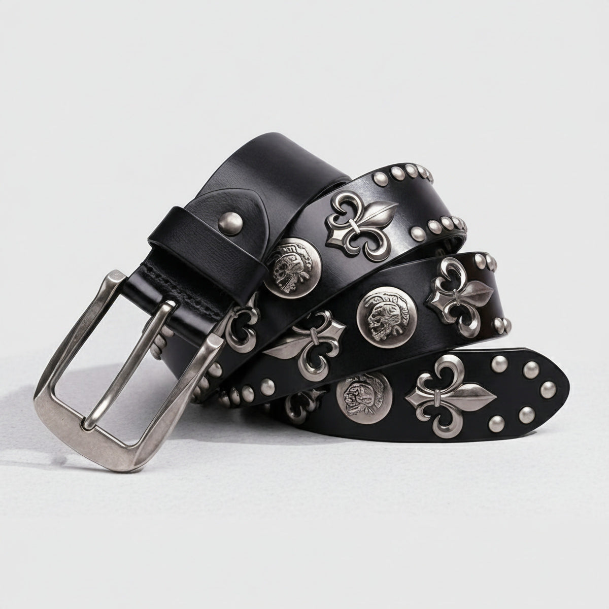 KNIGHT STUDDED BELT
