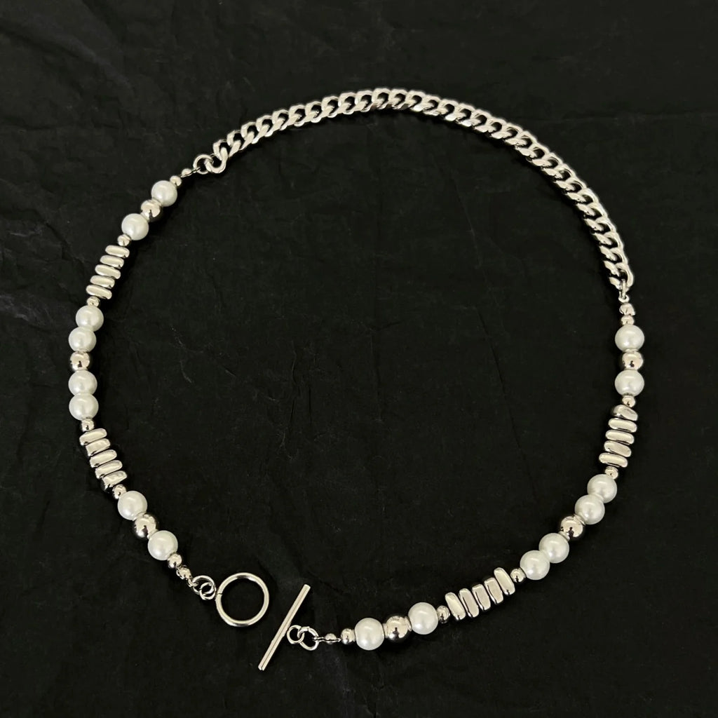 MONELA NECKLACE