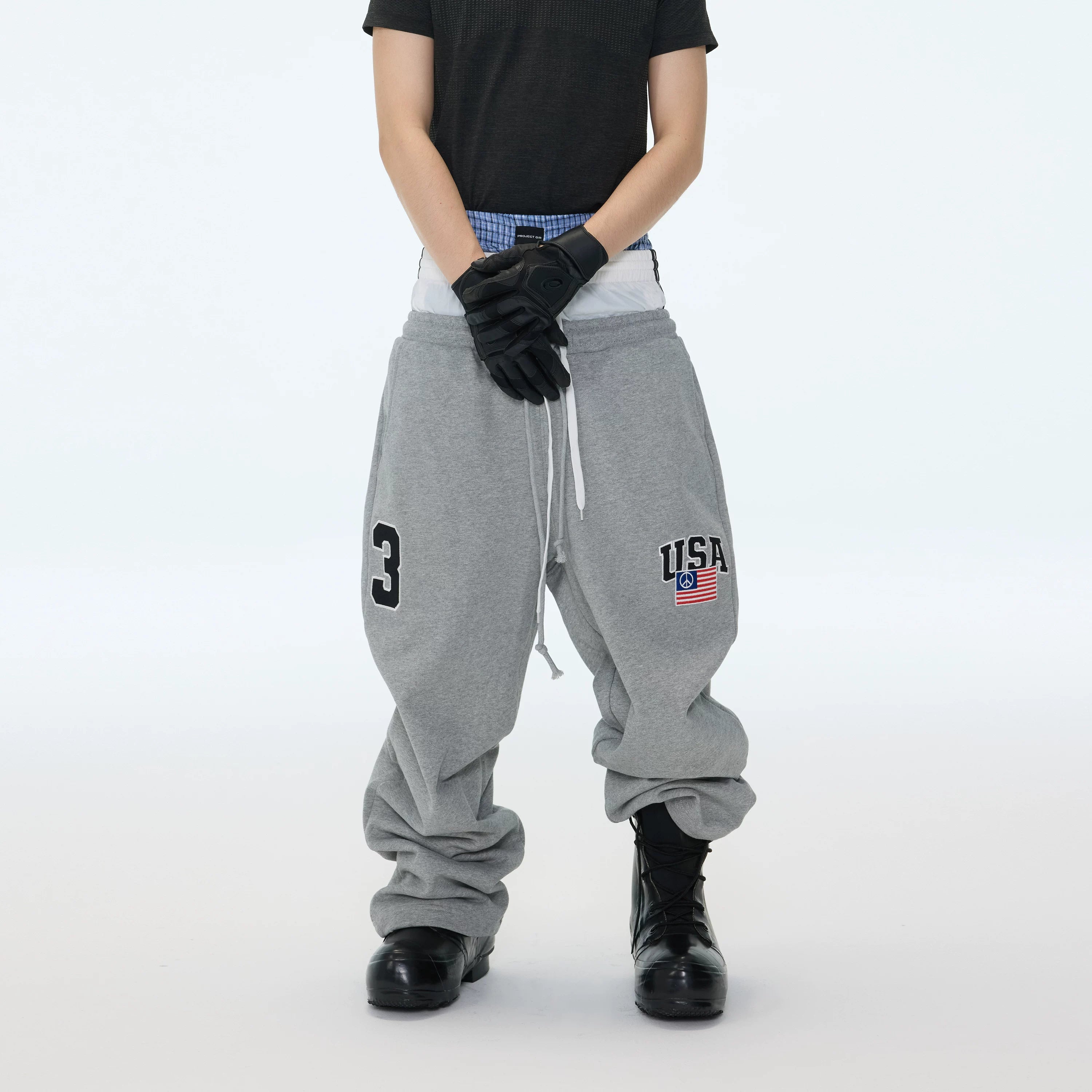 KAURVETH SWEATPANTS
