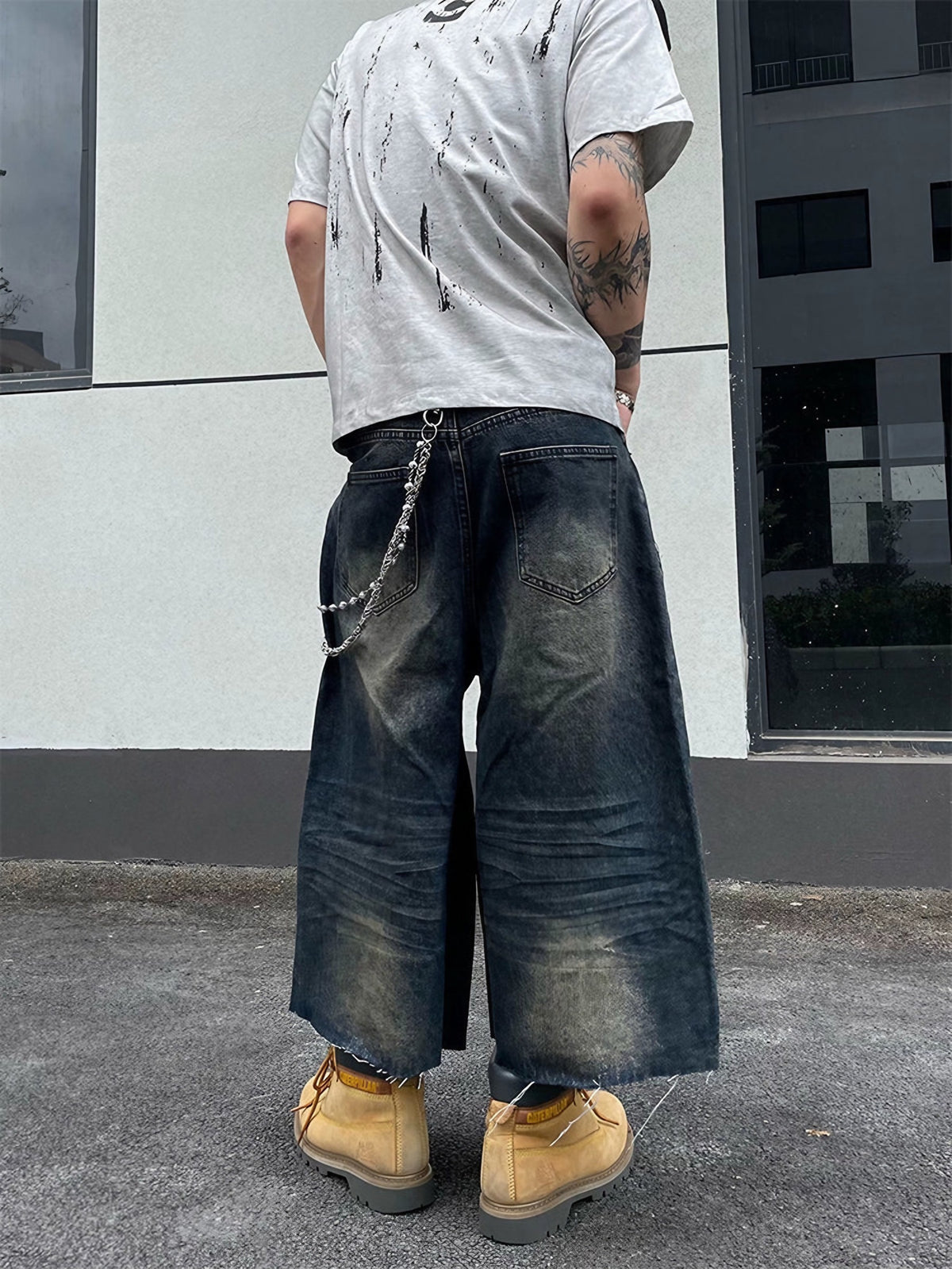 HYDRA WASHED DENIM SHORTS