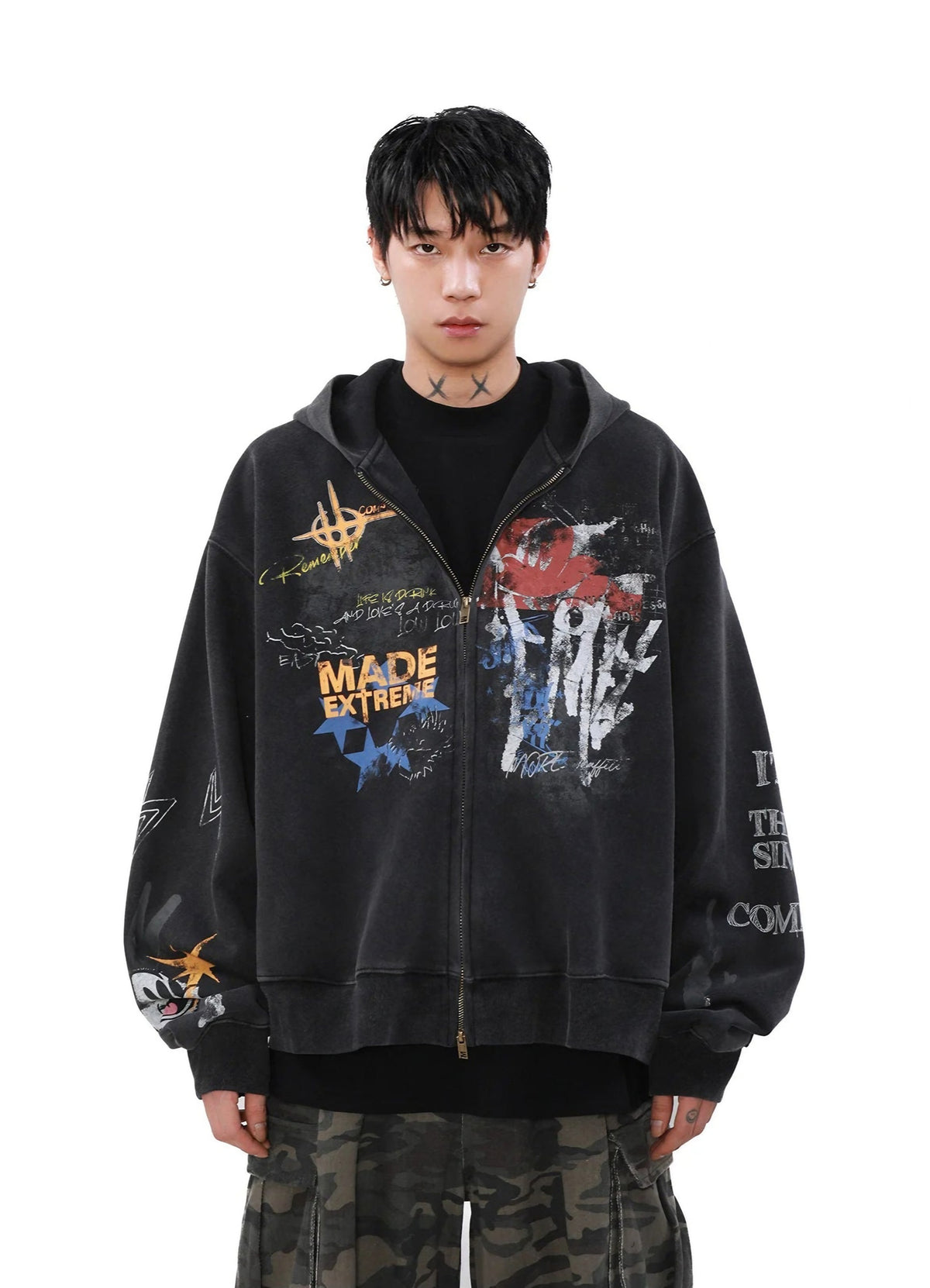 GRAFFITI ZIP HOODIE