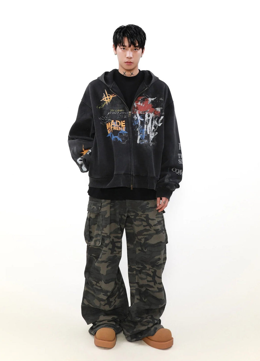 GRAFFITI ZIP HOODIE