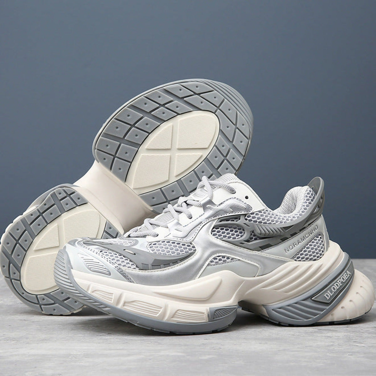 Fruminent Sneaker