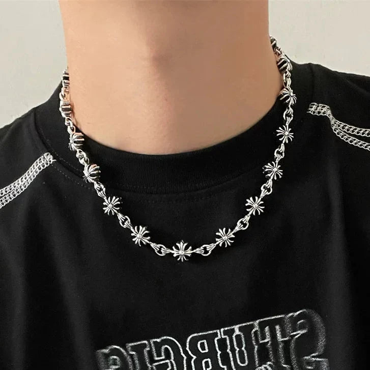 FALDOR NECKLACE
