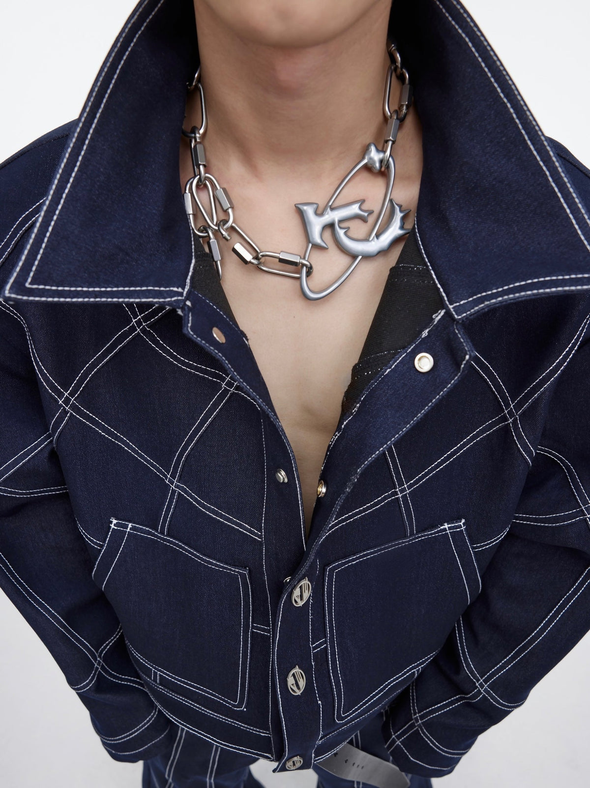 VOID RELIC NECKLACE