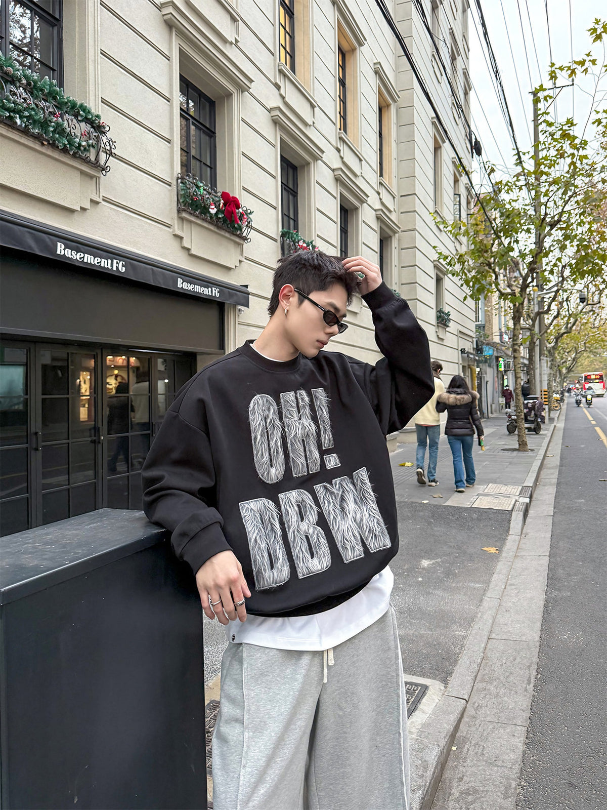 ARTISAN HEAVYWEIGHT SWEATER