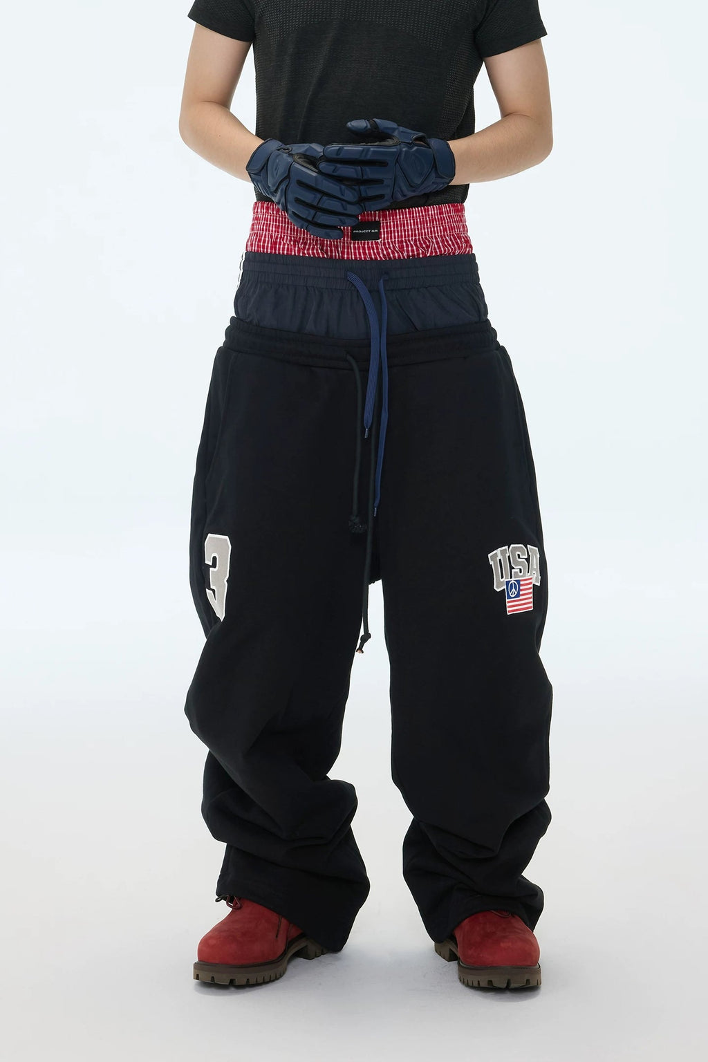 KAURVETH SWEATPANTS