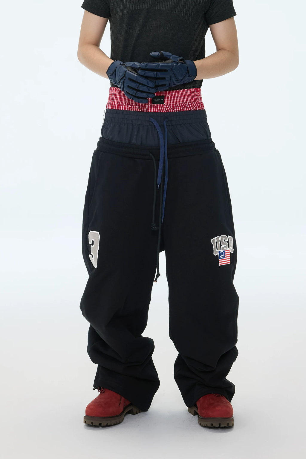 KAURVETH SWEATPANTS