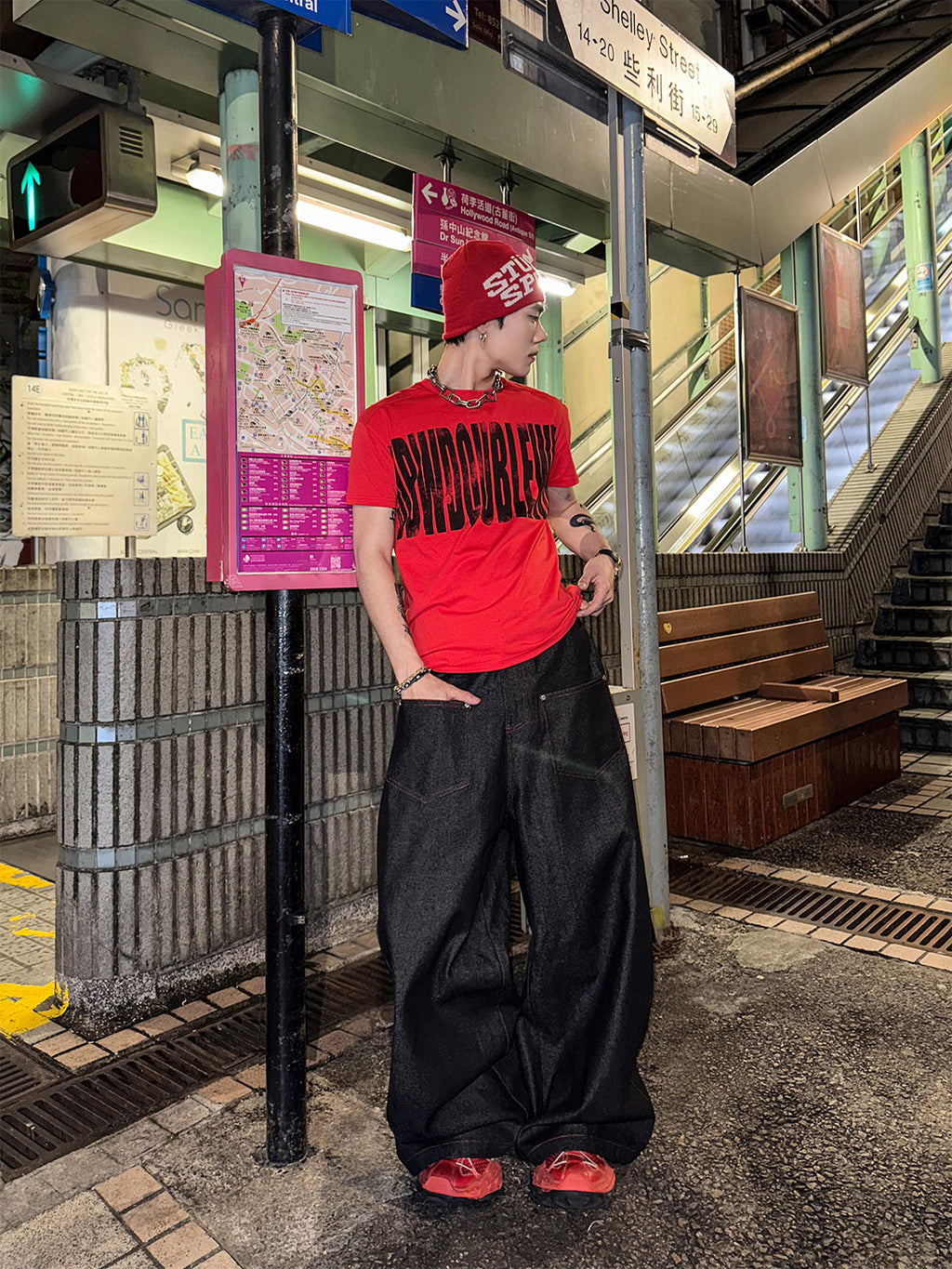CRIMSON BAGGY DENIM PANTS