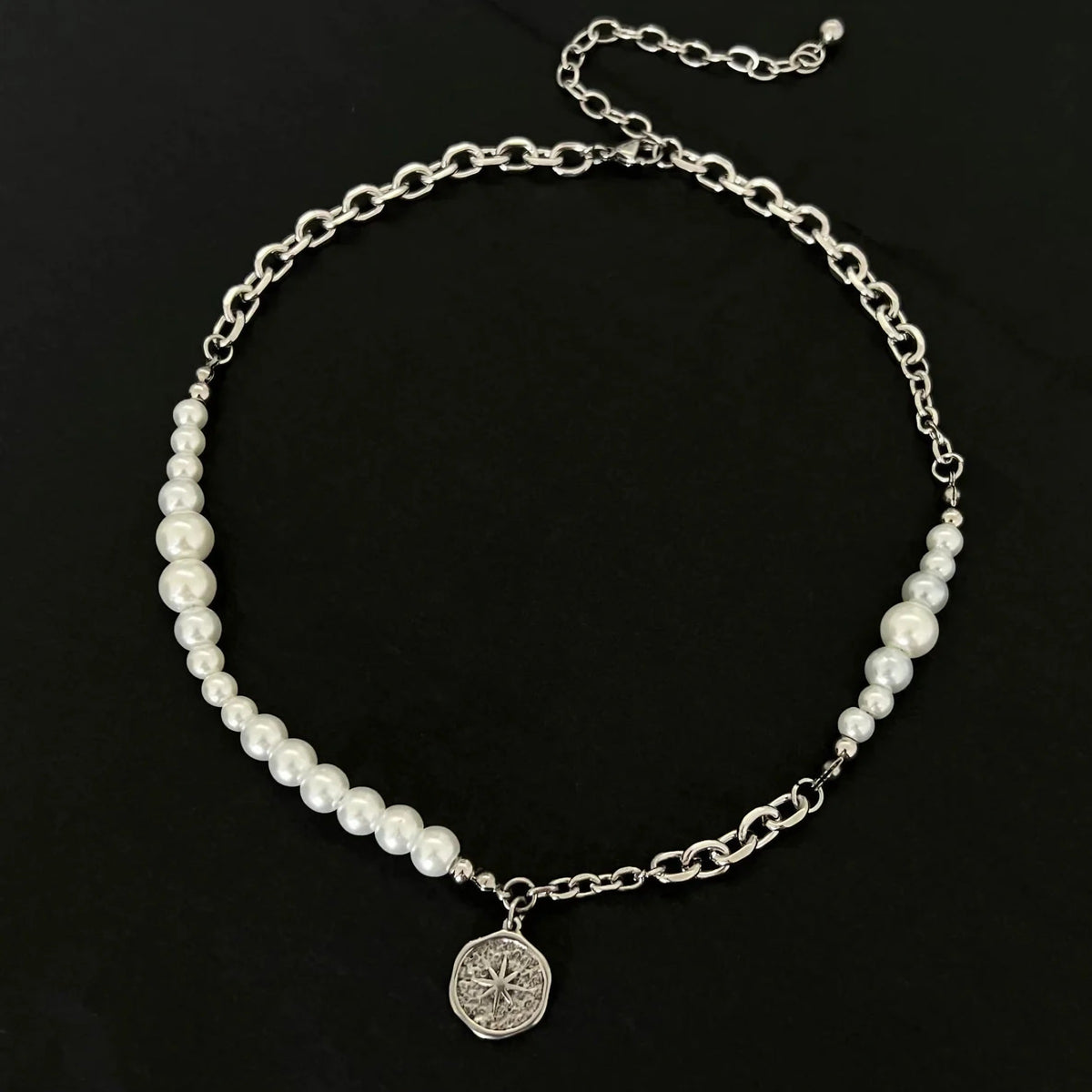OKARDI NECKLACE