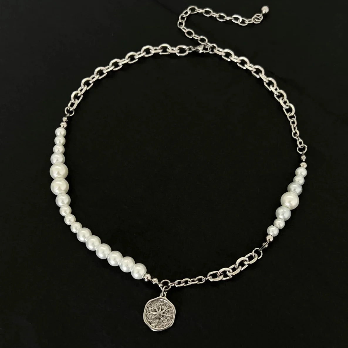 OKARDI NECKLACE
