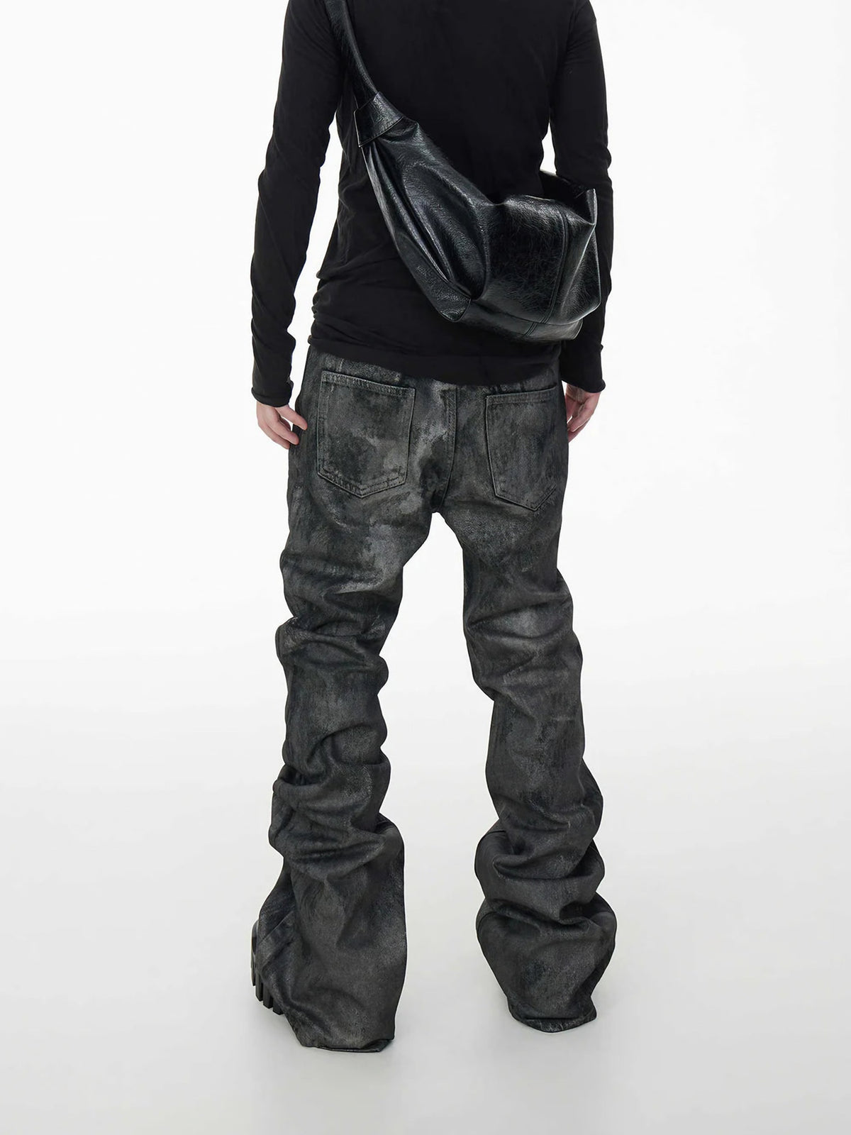CARBON JEANS