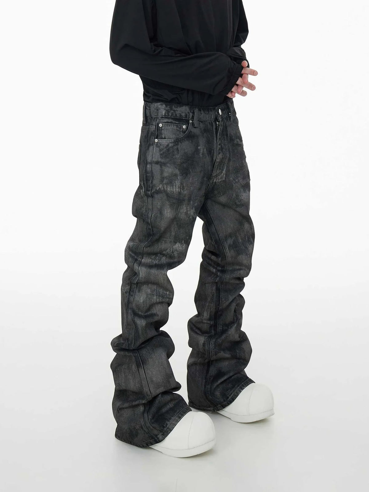 CARBON JEANS