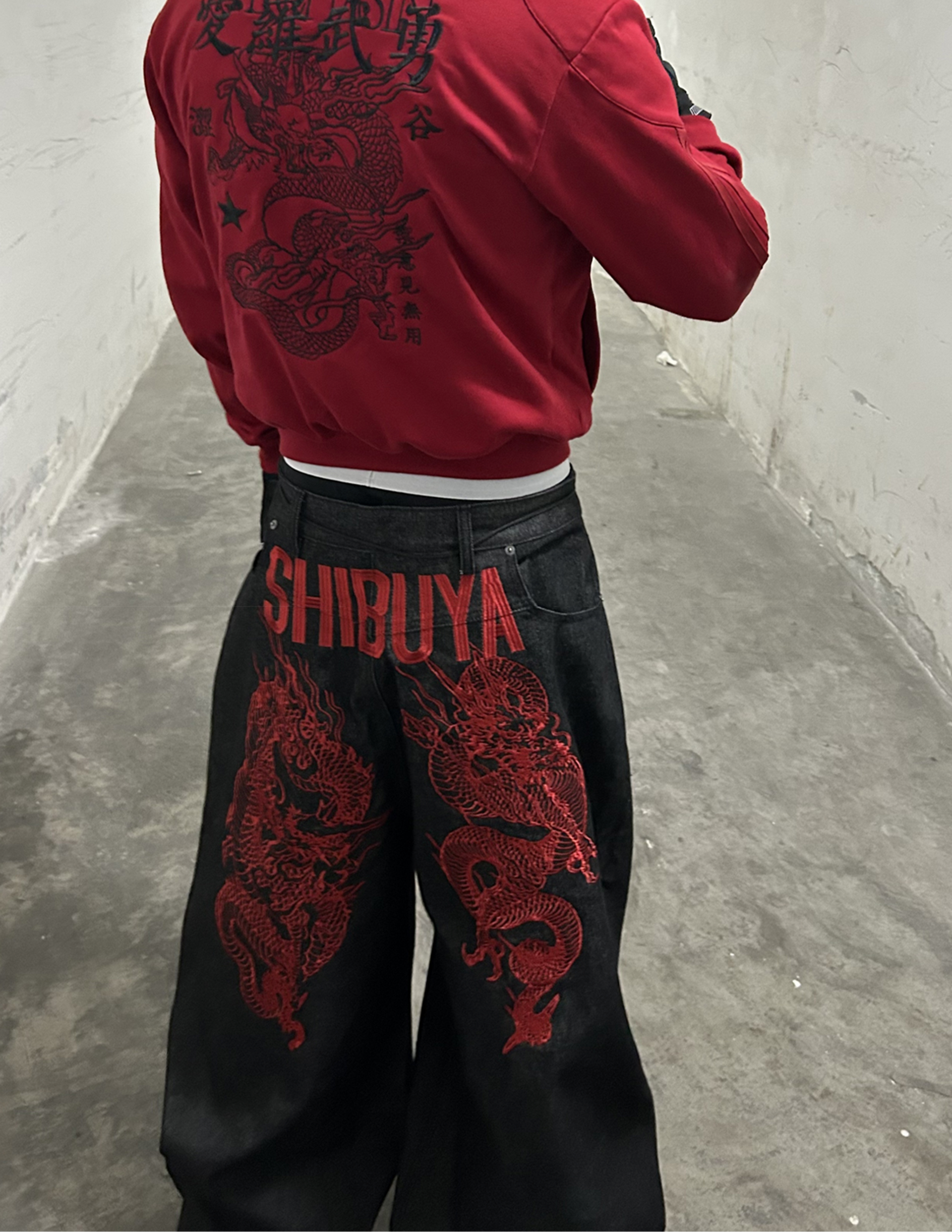 SHIBUYA HEAVY DRAGON EMBROIDERY TWO-SIDED DENIM – HAKENHERTZ