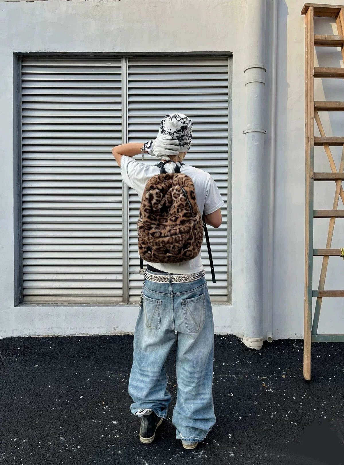 LEOPARD FUR STAR STUD BACKPACK