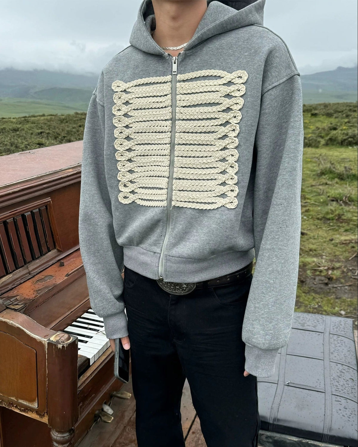 LOOP BRAID FRONT ZIP HOODIE