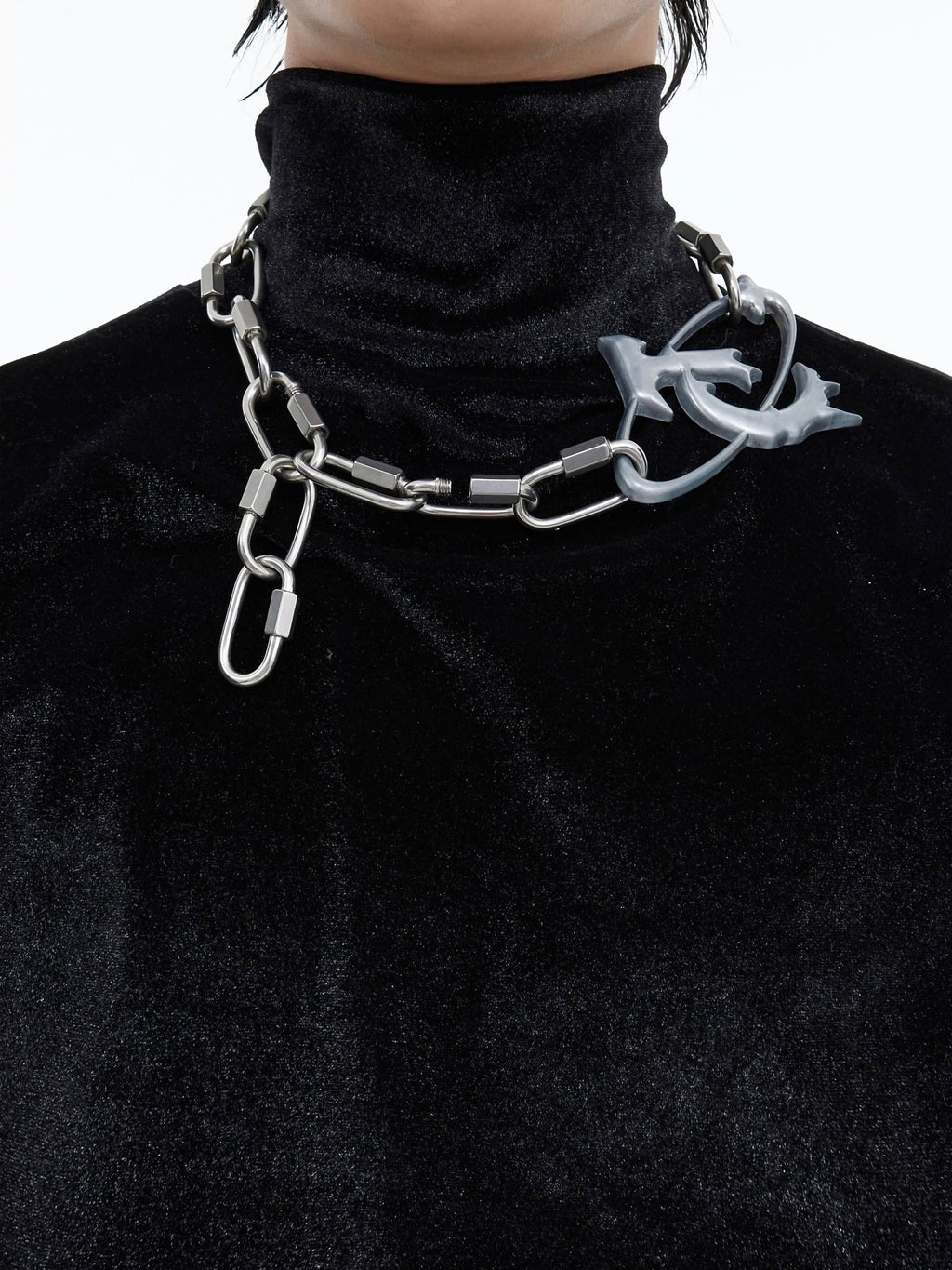 VOID RELIC NECKLACE